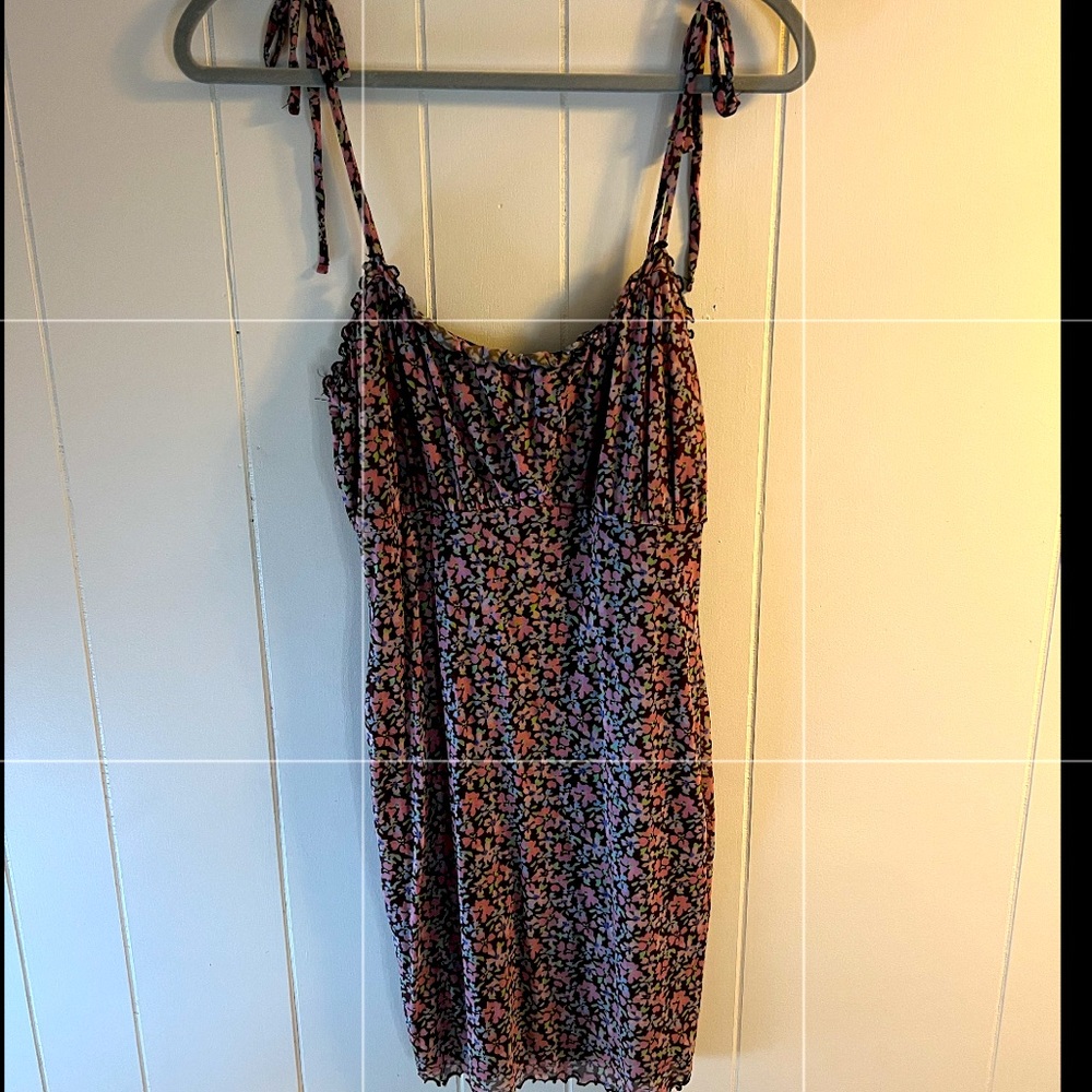 F21 Bodycon Dress - Picture 6 of 6